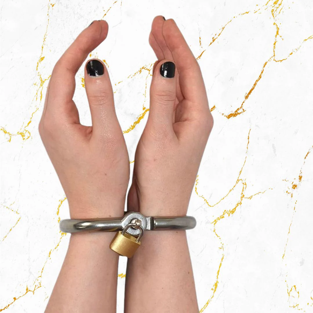 Multi-sized Steel Shackles