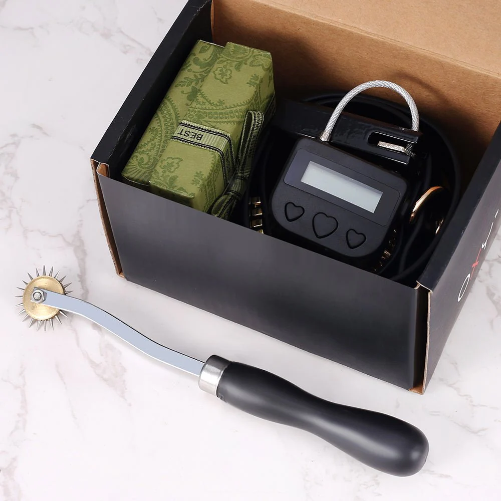 Mandy's Collar & Self Discpline Box - Image 3
